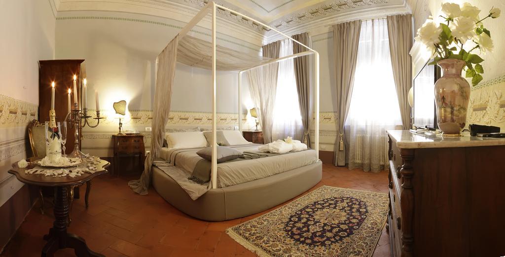 Residenza D'Epoca -Santa Caterina Bed and Breakfast Pisa Rum bild